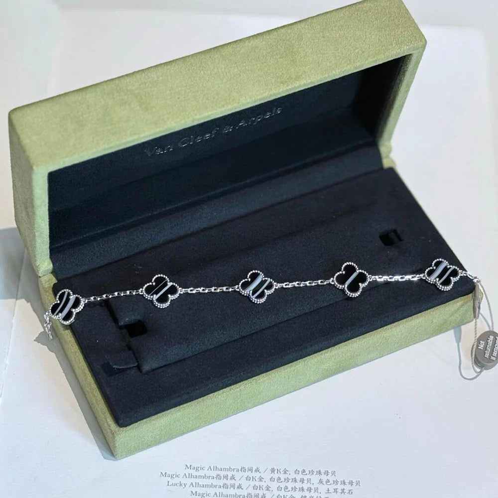 [Mystic-new] CLOVER 5 MOTIF PULSAR STONE BRACELET COLLECTION