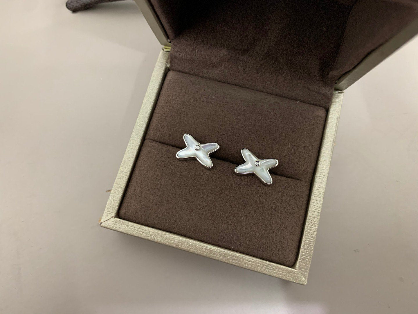 [Mystic]JEUX DE WHITE MOP SILVER DIAMOND EARRINGS