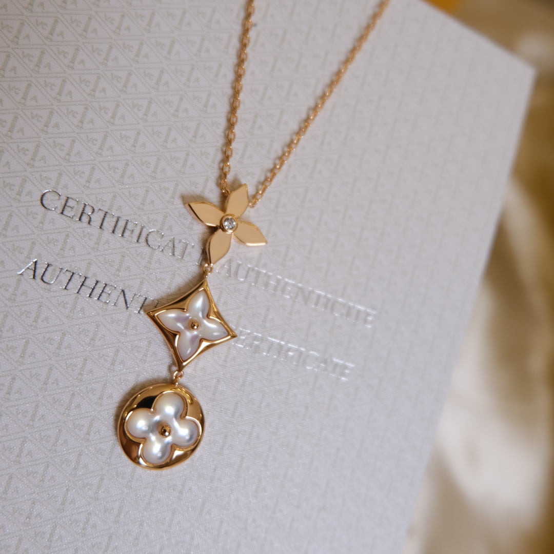 [Mystic]COLOR BLOSSOM LARIAT NECKLACE PINK GOLD WHITE MOTHER PEARL AND DIAMOND