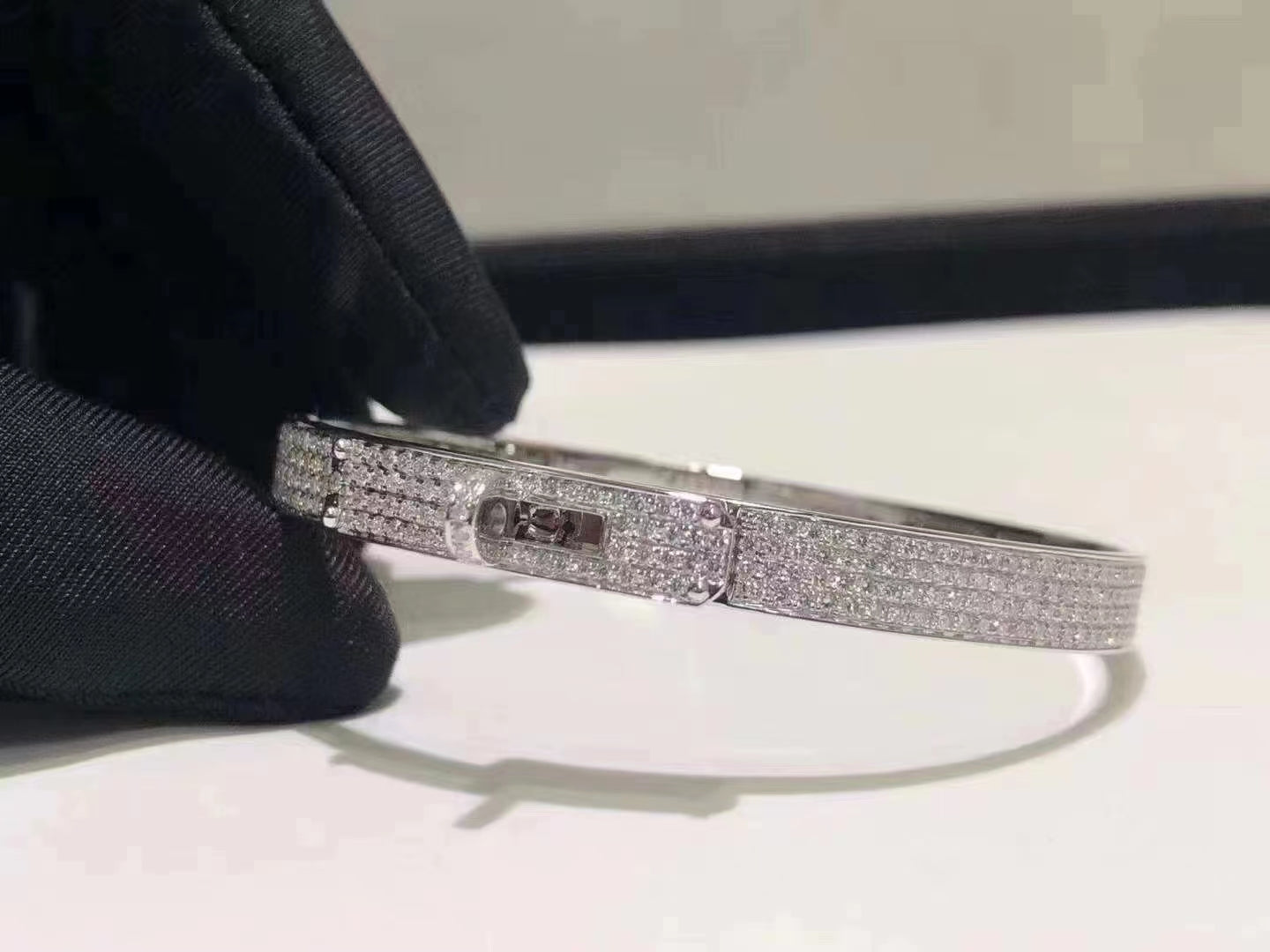 [Mystic]HM KELLY BRACELET IN SILVER AND FULL PAVE DIAMOND