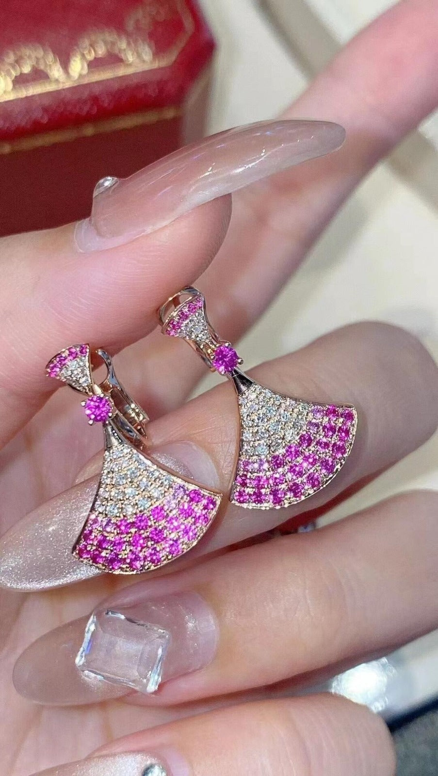 [Mystic]  Pink Diamond Dress Earrings