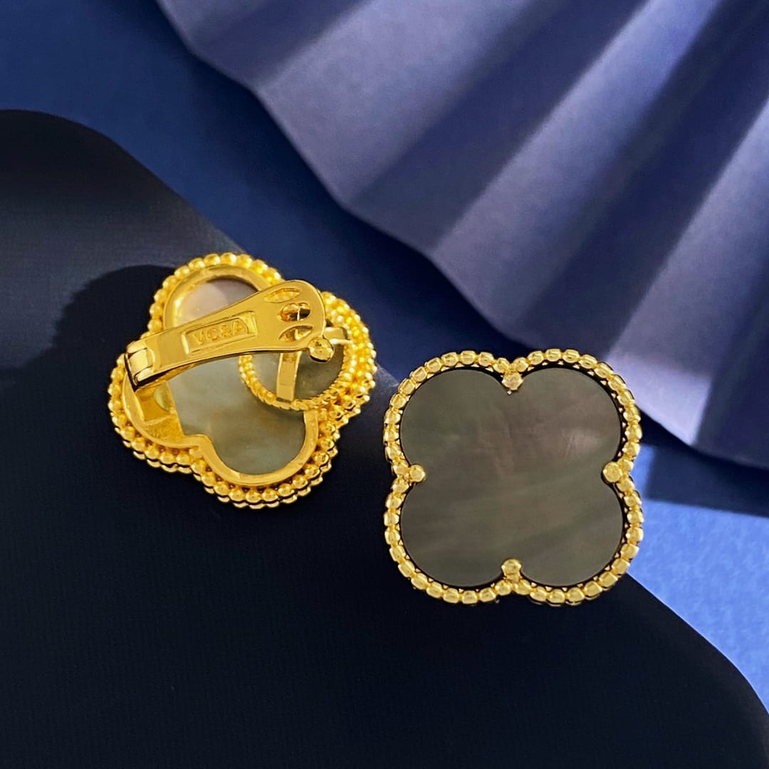 [Mystic]CLOVER  20MM GRAY MOP EARRINGS