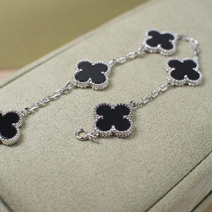 [Mystic-new] CLOVER 5 MOTIF ONYXS BRACELET COLLECTION