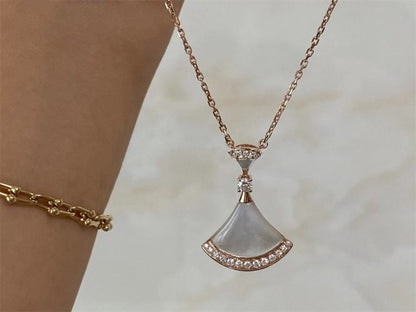 [Mystic]DREAM NECKLACE MOP PINK GOLD DIAMOND