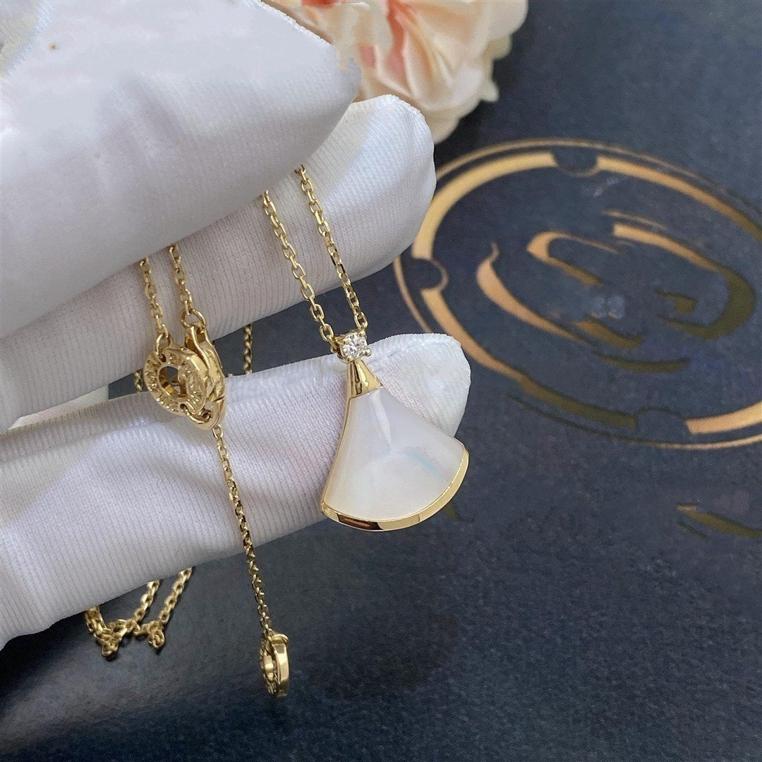 [Mystic]DREAM NECKLACE WHITE MOP GOLD 1 DIAMOND