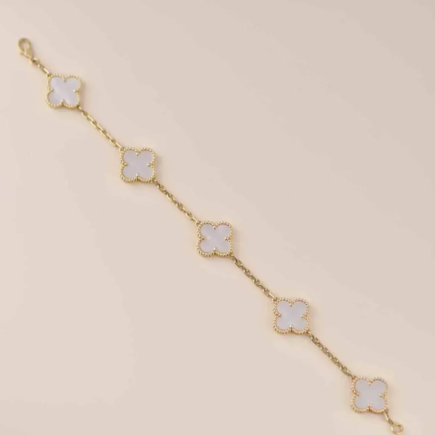 [Mystic]CLOVER  5 MOTIF WHITE MOP BRACELET
