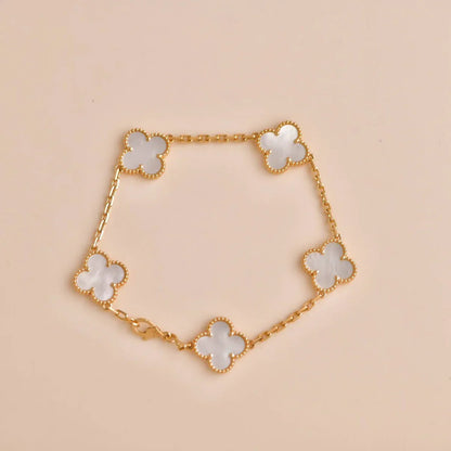 [Mystic-new]CLOVER WHITE PEARL MOP 5 MOTIF BRACELET COLLECTION