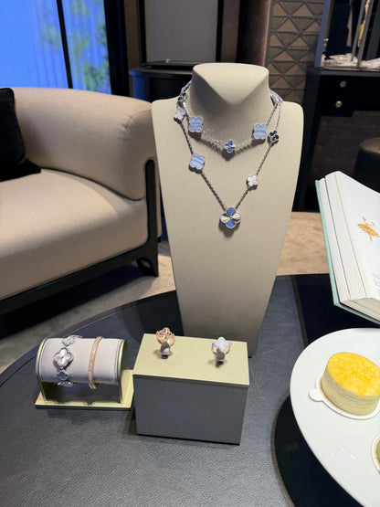 [Mystic] 25 NEW CLOVER 15 MOTIFS PURPLE CHALCEDONY