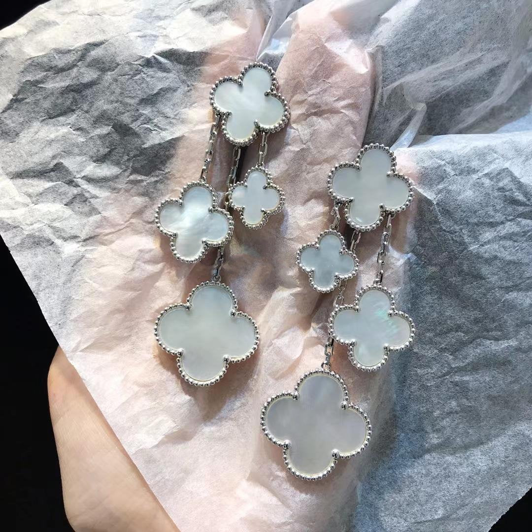 [Mystic]CLOVER EARRINGS WHITE MOP 4 MOTIFS SILVER
