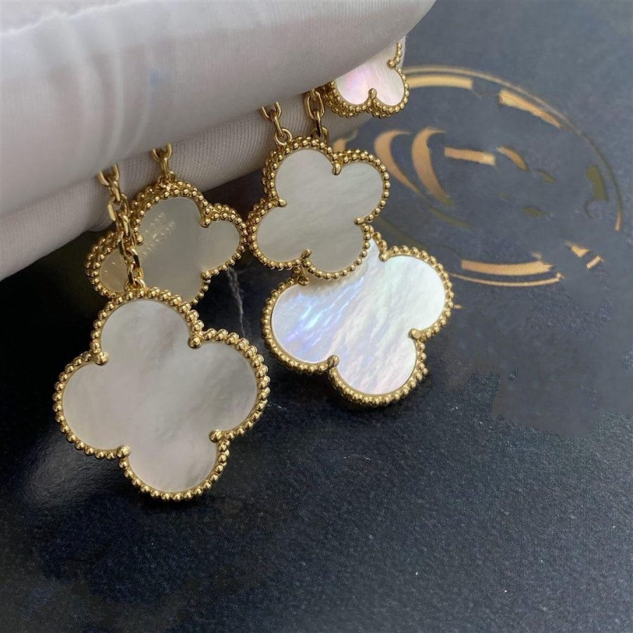 [Mystic]CLOVER EARRINGS WHITE MOP 4 MOTIFS GOLD