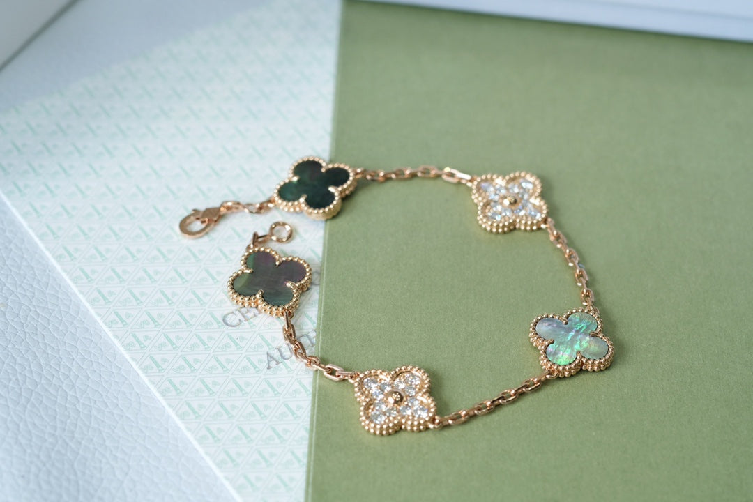 [Mystic]CLOVER 5 MOTIFS DARK MOP AND DIAMONDS PINK GOLD BRACELET