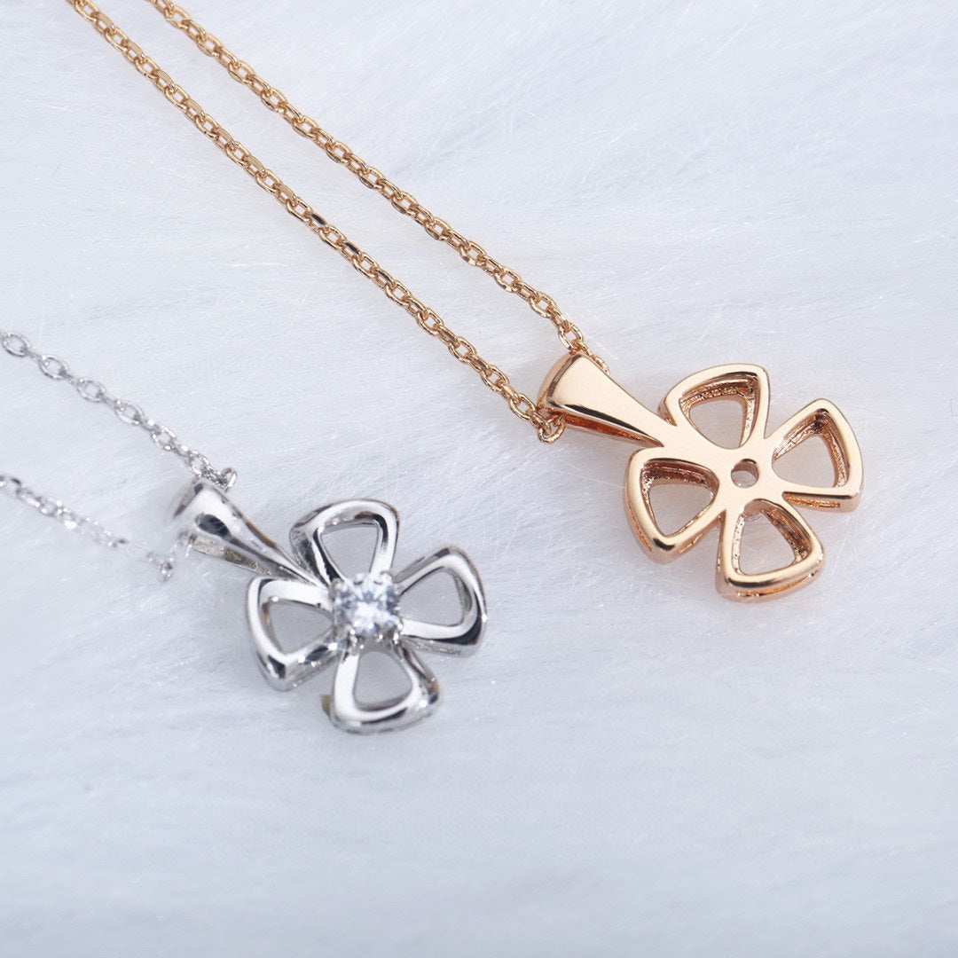 [Mystic]FIOREVER NECKLACE DIAMOND CENTER