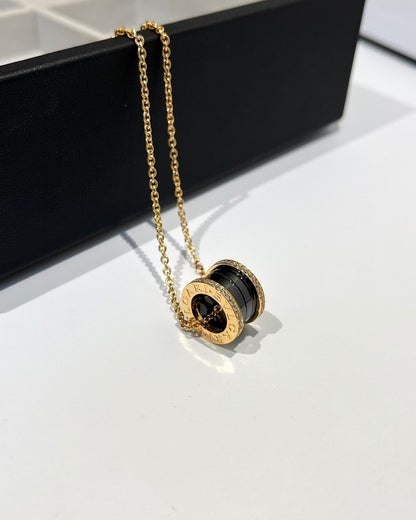 [Mystic]ZERO 1 BLACK CERAMIC DIAMOND PINK GOLD NECKLACE